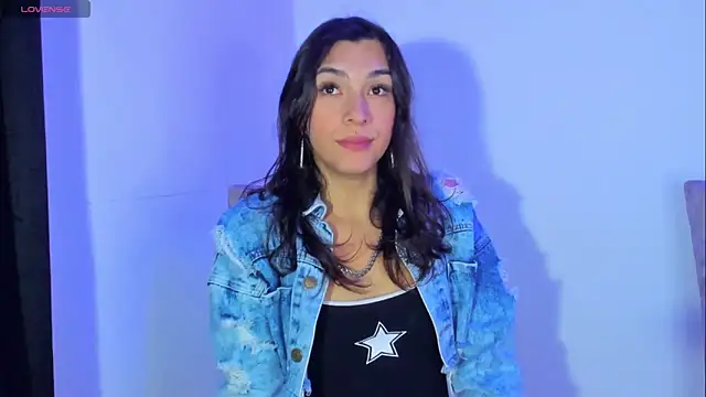 Snapshot of Camila_Coxx chatting on 20, 2, 2025 Camila Coxx online show from 20, 2, 2025