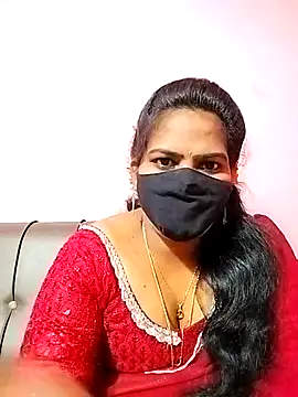 melina214 online show from 10, 2, 2025