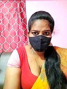 melina214 online show from 6, 3, 2025