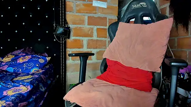 Richchocolatesweet  online show from 19, 4, 2026