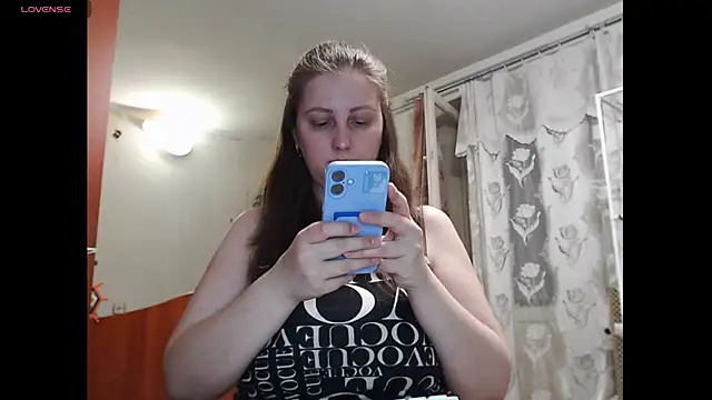 Snapshot of Sakura_Green chatting on 2, 12, 2025 Sakura Green online show from 2, 12, 2025