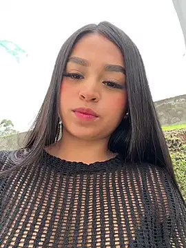 Juli Walker online show from 7, 12, 2024