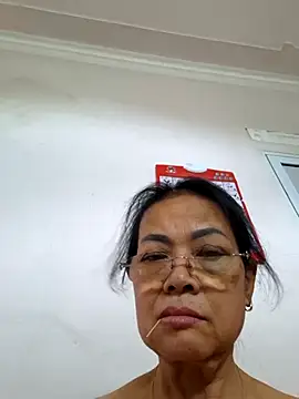 Hotestlove online show from 9, 9, 2025