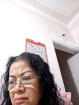 Hotestlove online show from 6, 11, 2025