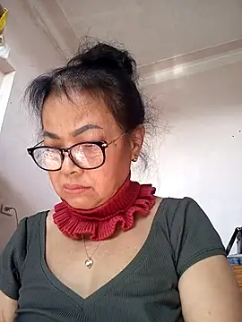 Hotestlove online show from 11, 1, 2026