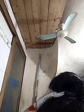 Hotestlove online show from 10, 4, 2026