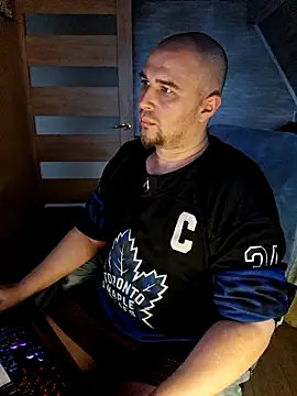 Foxyshaved online show from 16, 3, 2026