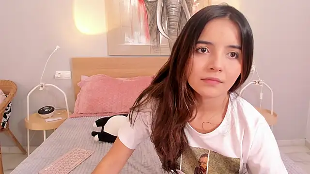 Raychell Black online show from 20, 2, 2025