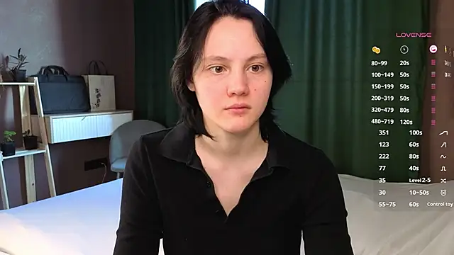 MaryCoopeer online show from 31, 10, 2025