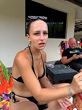 emma4xxx online show from 8, 2, 2025