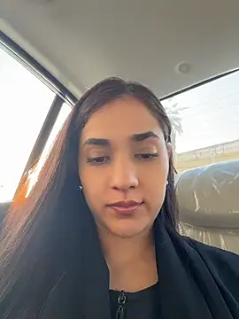 Snapshot of CuteeRose chatting on 8, 7, 2026 CuteeRose online show from 8, 7, 2026