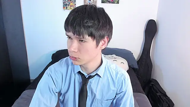 Aventure Twinks online show from 6, 2, 2026