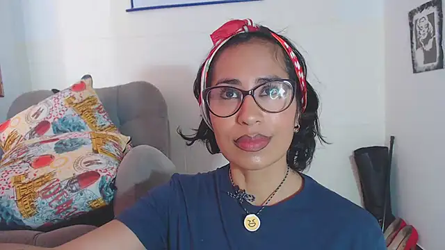 fantasty nylon online show from 11, 10, 2025