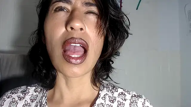 fantasty nylon online show from 1, 11, 2025