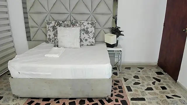 nina pons online show from 20, 10, 2025