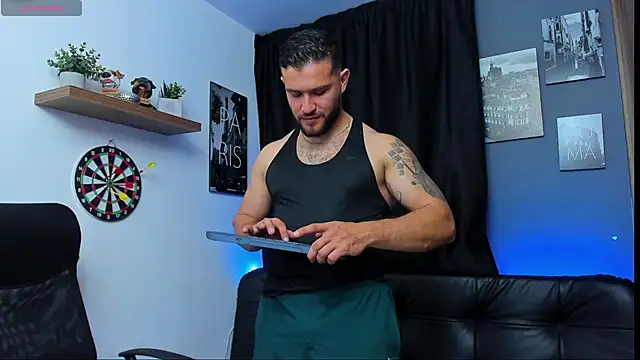 Snapshot of AndrewDiaz chatting on 16, 1, 2025 AndrewDiaz online show from 16, 1, 2025