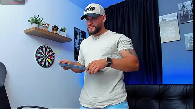 Snapshot of AndrewDiaz chatting on 6, 2, 2025 AndrewDiaz online show from 6, 2, 2025