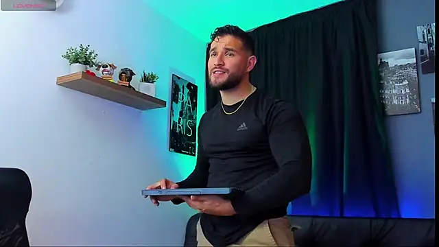 Snapshot of AndrewDiaz chatting on 22, 3, 2025 AndrewDiaz online show from 22, 3, 2025