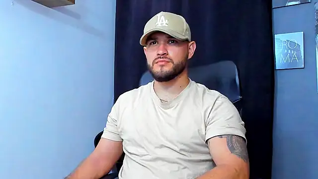 Snapshot of AndrewDiaz chatting on 1, 12, 2025 AndrewDiaz online show from 1, 12, 2025