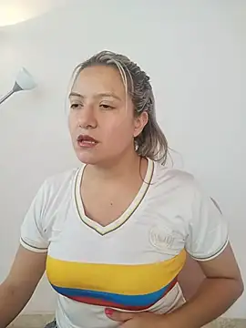 Snapshot of valeriahunter1 chatting on 23, 6, 2026 valeriahunter1 online show from 23, 6, 2026
