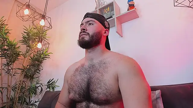 Snapshot of SebastianVilla_ chatting on 12, 6, 2026 SebastianVilla online show from 12, 6, 2026