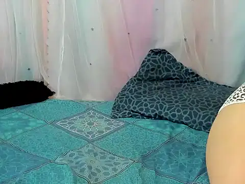 Snapshot of aliissa_more chatting on 4, 2, 2026 aliissa more online show from 4, 2, 2026