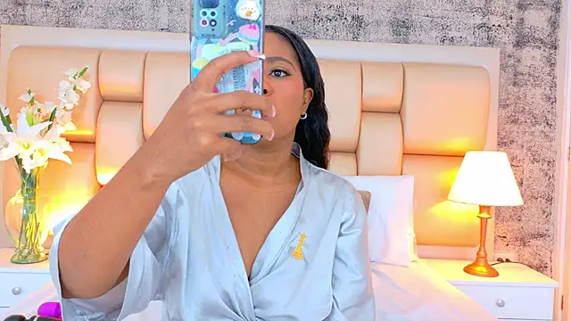 AlisonTravis online show from 4, 11, 2025