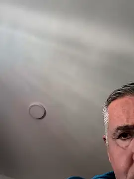 Snapshot of parejamlga58 chatting on 19, 11, 2025 parejamlga58 online show from 19, 11, 2025