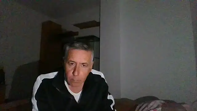 Snapshot of parejamlga58 chatting on 16, 12, 2025 parejamlga58 online show from 16, 12, 2025