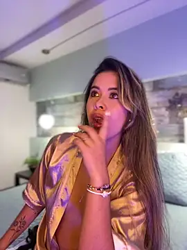 Emilia Bakerr online show from 13, 2, 2025