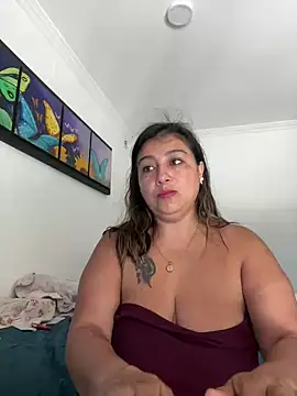 Snapshot of MrsFoucher chatting on 22, 1, 2025 MrsFoucher online show from 22, 1, 2025