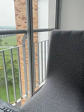 Snapshot of MrsFoucher chatting on 27, 2, 2025 MrsFoucher online show from 27, 2, 2025