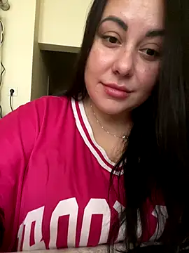 Snapshot of DaisyStreet chatting on 26, 10, 2025 DaisyStreet online show from 26, 10, 2025