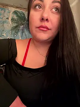 Snapshot of DaisyStreet chatting on 9, 11, 2025 DaisyStreet online show from 9, 11, 2025