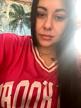 Snapshot of DaisyStreet chatting on 14, 11, 2025 DaisyStreet online show from 14, 11, 2025