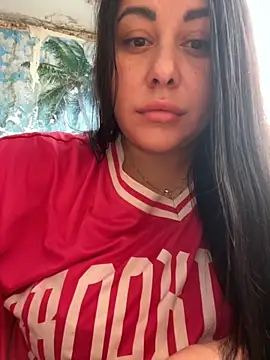 Snapshot of DaisyStreet chatting on 23, 11, 2025 DaisyStreet online show from 23, 11, 2025