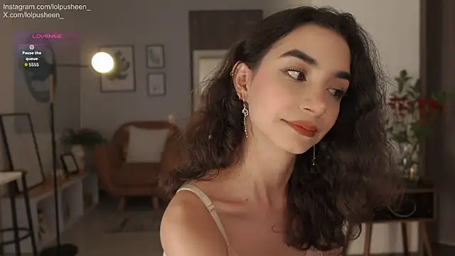 JulietteDee online show from 4, 2, 2026