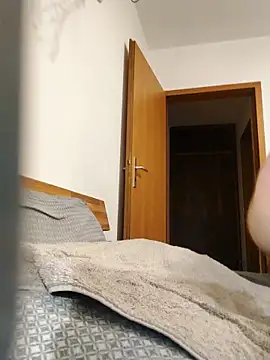 Snapshot of noidentiti chatting on 28, 2, 2025 noidentiti online show from 28, 2, 2025