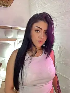 lucianaroy online show from 15, 2, 2025