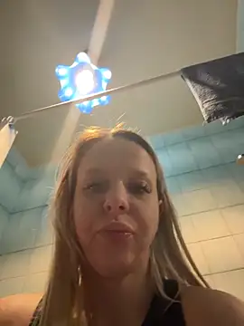 LikaCat online show from 15, 12, 2025