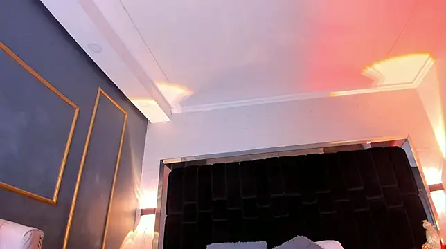 NikkySmiith online show from 15, 2, 2025