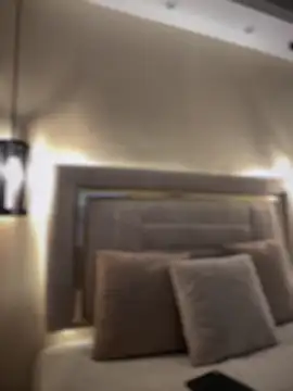 MarianaBenz online show from 17, 9, 2025