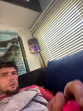 Snapshot of Followthepiper chatting on 3, 11, 2025 Followthepiper online show from 3, 11, 2025