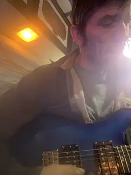 Snapshot of Followthepiper chatting on 18, 11, 2025 Followthepiper online show from 18, 11, 2025