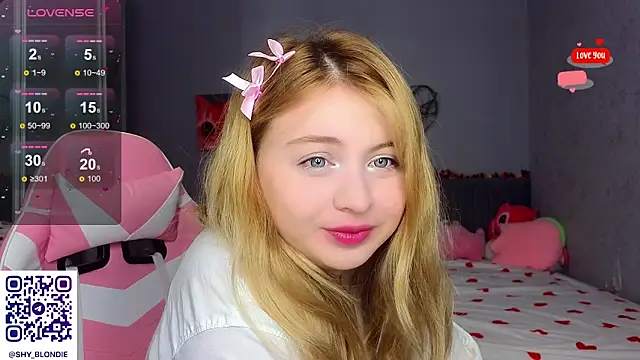 shy blondiee online show from 29, 1, 2025