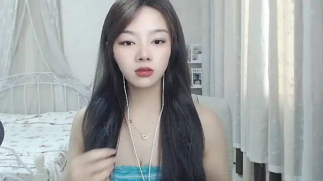Snapshot of Jenny-Z chatting on 3, 6, 2026 Jenny-Z online show from 3, 6, 2026