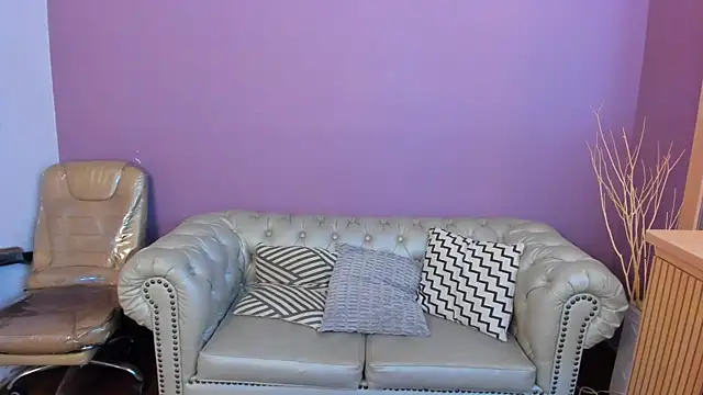 Snapshot of taylor_bennet chatting on 6, 10, 2025 taylor bennet online show from 6, 10, 2025