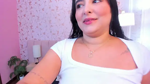 Snapshot of taylor_bennet chatting on 30, 11, 2025 taylor bennet online show from 30, 11, 2025