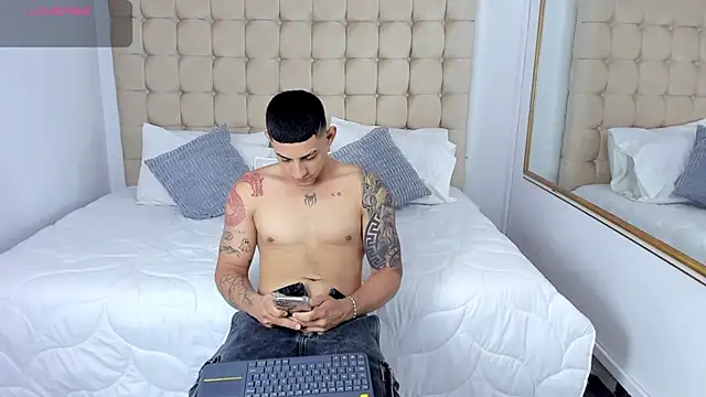 Alex cute77 online show from 20, 11, 2025