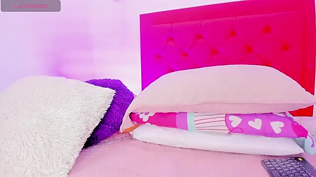 Sofia Girl  online show from 21, 12, 2024